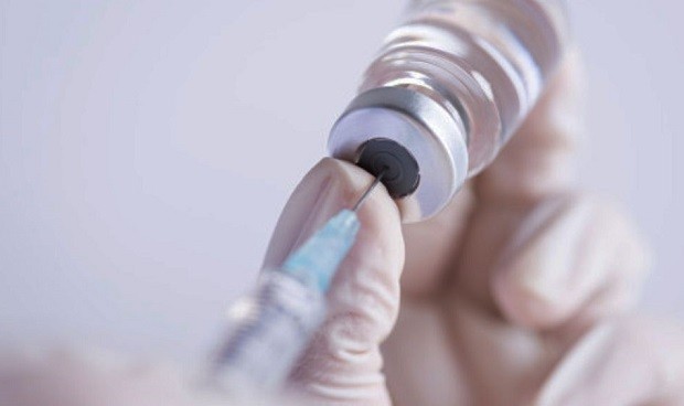 La POP reclama que los procedimientos de vacunación a personas inmunodeprimidas sean claros y accesibles para “evitar la incertidumbre de más de 100.000 personas”